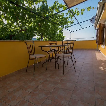 Apartment Rialto Veli Losinj